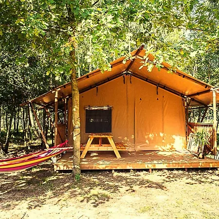 Campo de lujo Baza Baranowka *