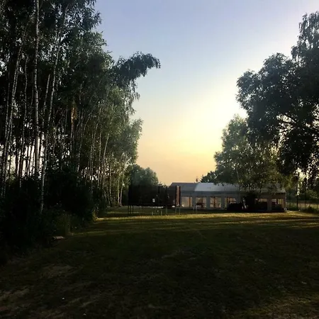 Baza Baranowka Campo de lujo *